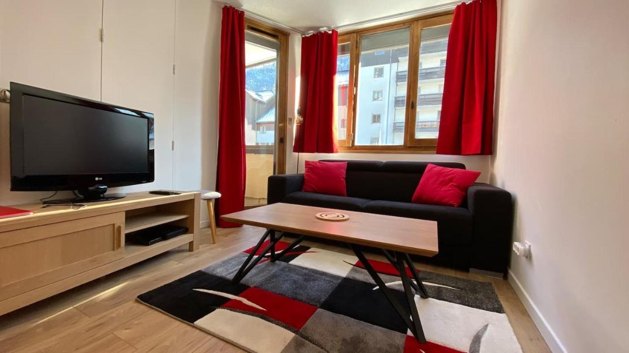 Chamois De Chamonix, Confortable 2 Pieces, Balcon, Parking Gratuit المظهر الخارجي الصورة