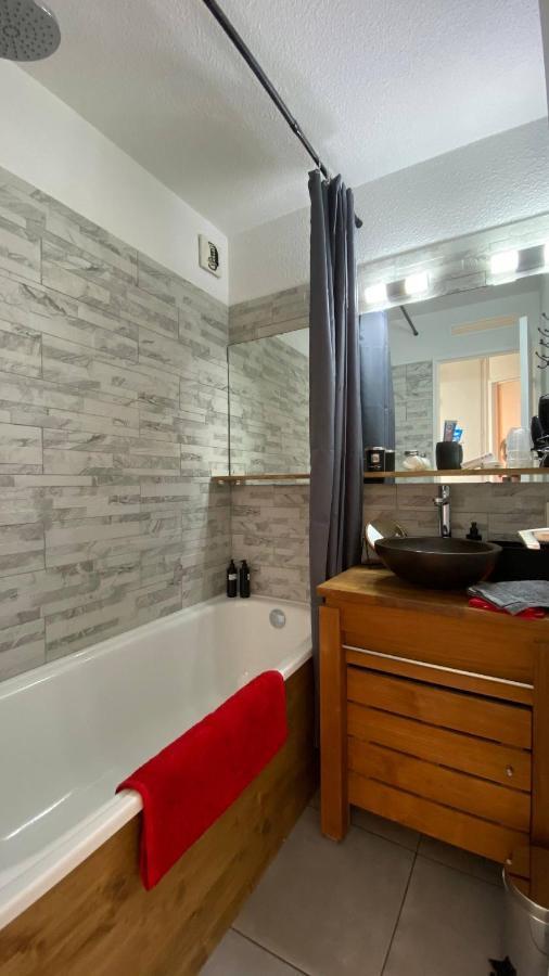 Chamois De Chamonix, Confortable 2 Pieces, Balcon, Parking Gratuit المظهر الخارجي الصورة